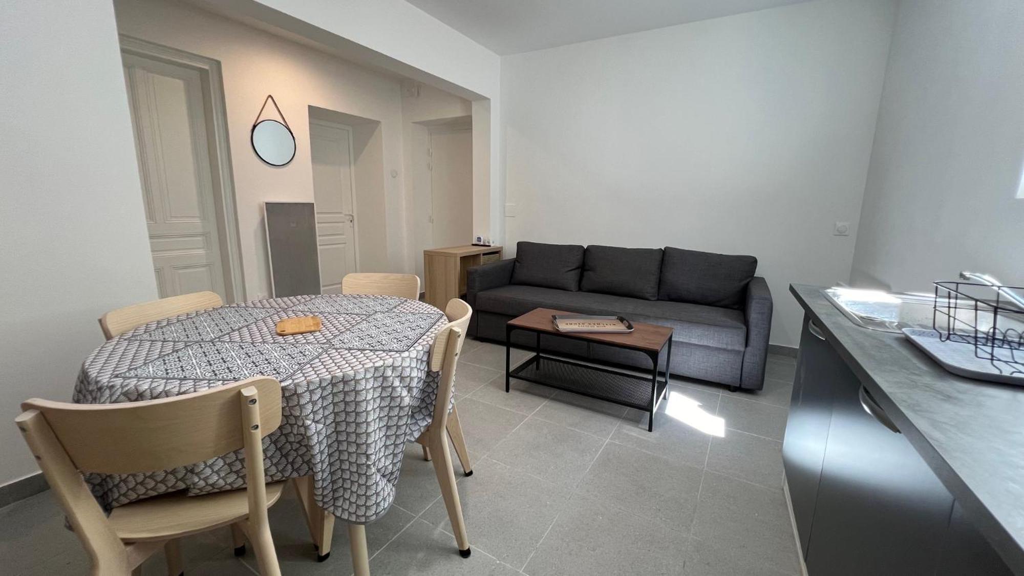 Fenix Appartement T2 40 M2 Cosy Rdc Plein Centre Ville Pierrelatte Exterior photo